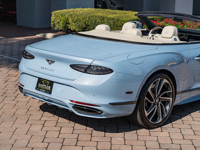 2025 Bentley Continental