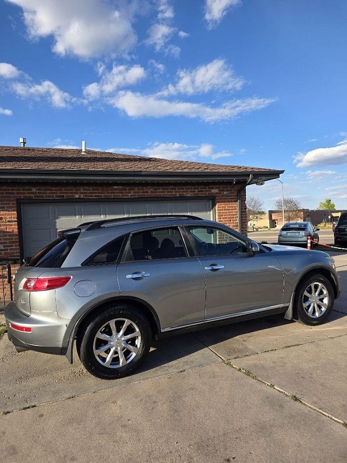 2007 Infiniti FX35