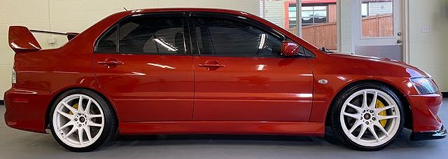 2004 Mitsubishi Lancer Evolution RS image 5