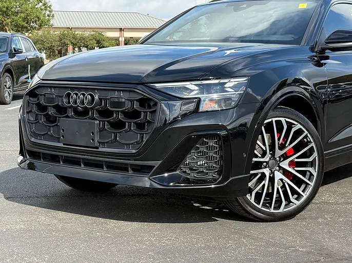 2026 Audi SQ8