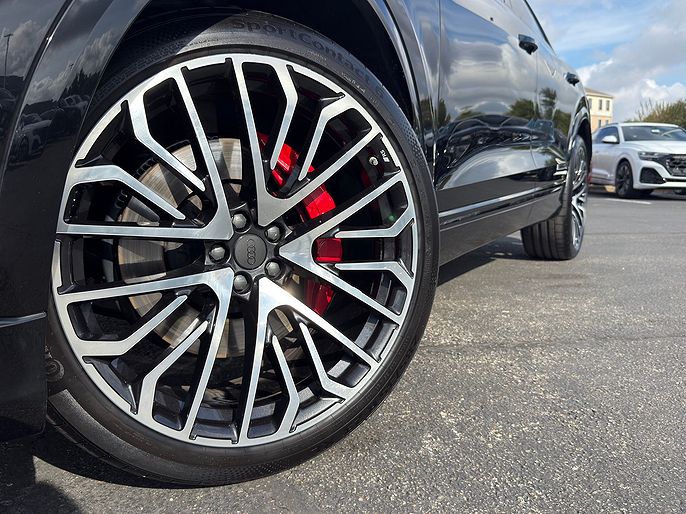 2026 Audi SQ8