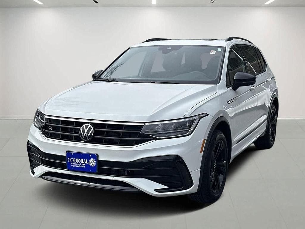2024 Volkswagen Tiguan SE image 0