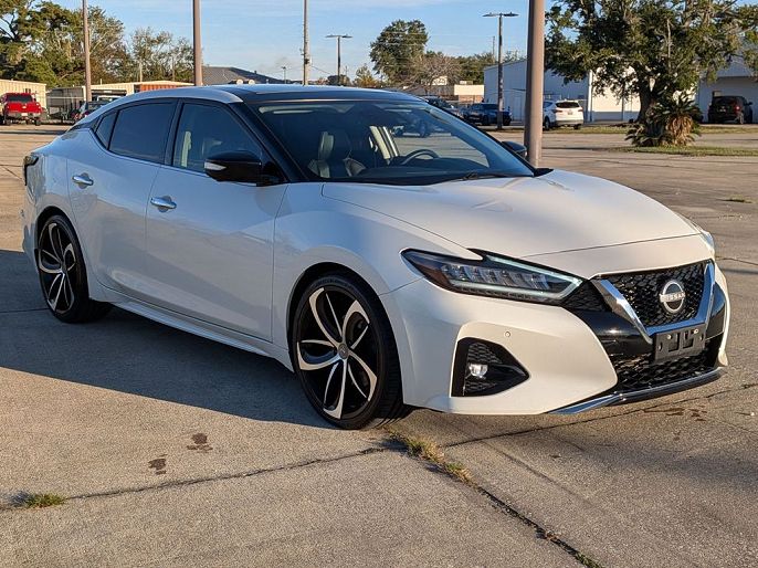2023 Nissan Maxima