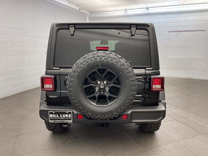 2025 Jeep Wrangler