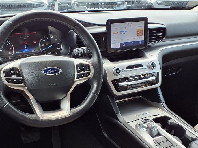 2021 Ford Explorer