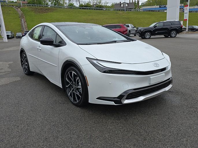 2026 Toyota Prius Plug-in