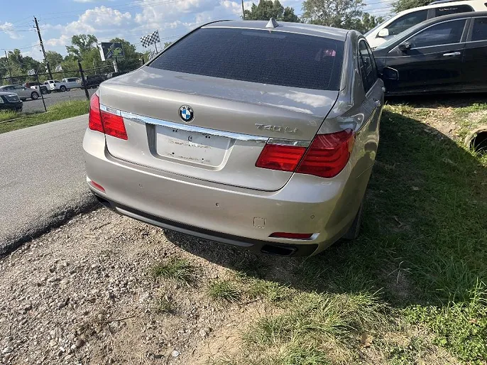 2012 BMW 7 Series