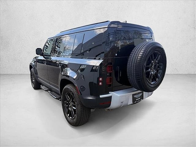 2025 Land Rover Defender