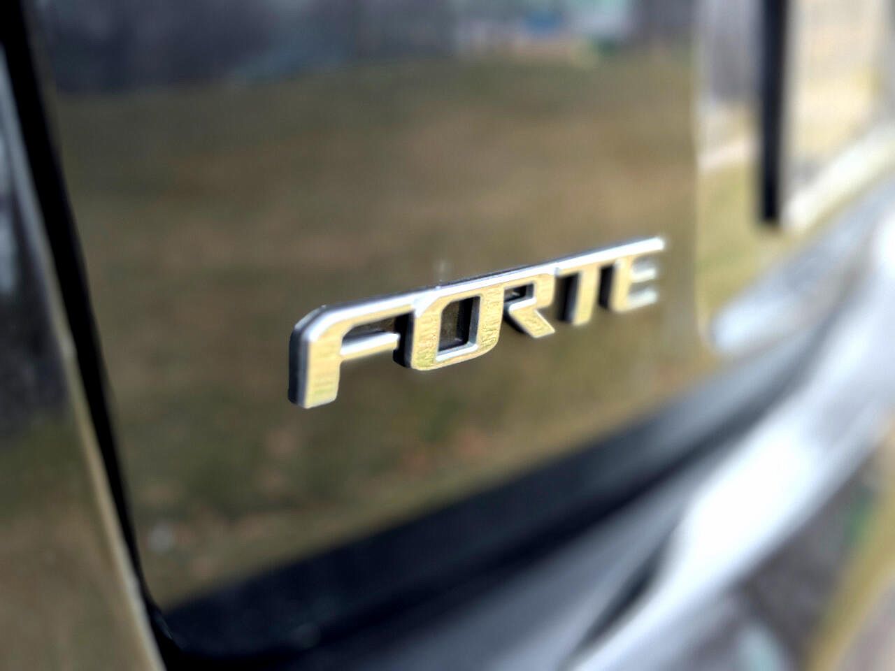 2011 Kia Forte EX image 78