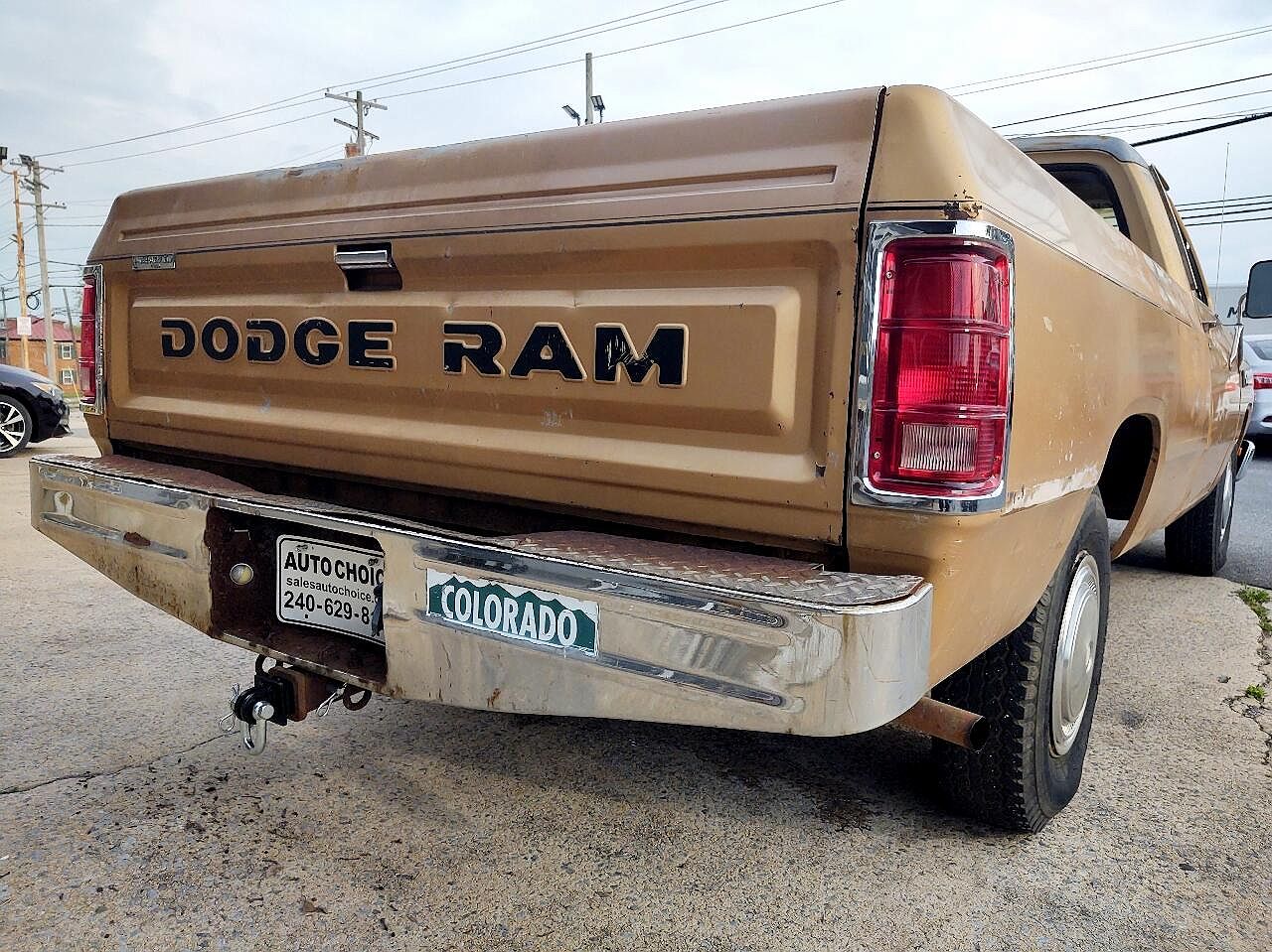 1986 Dodge Ram 250 null image 35