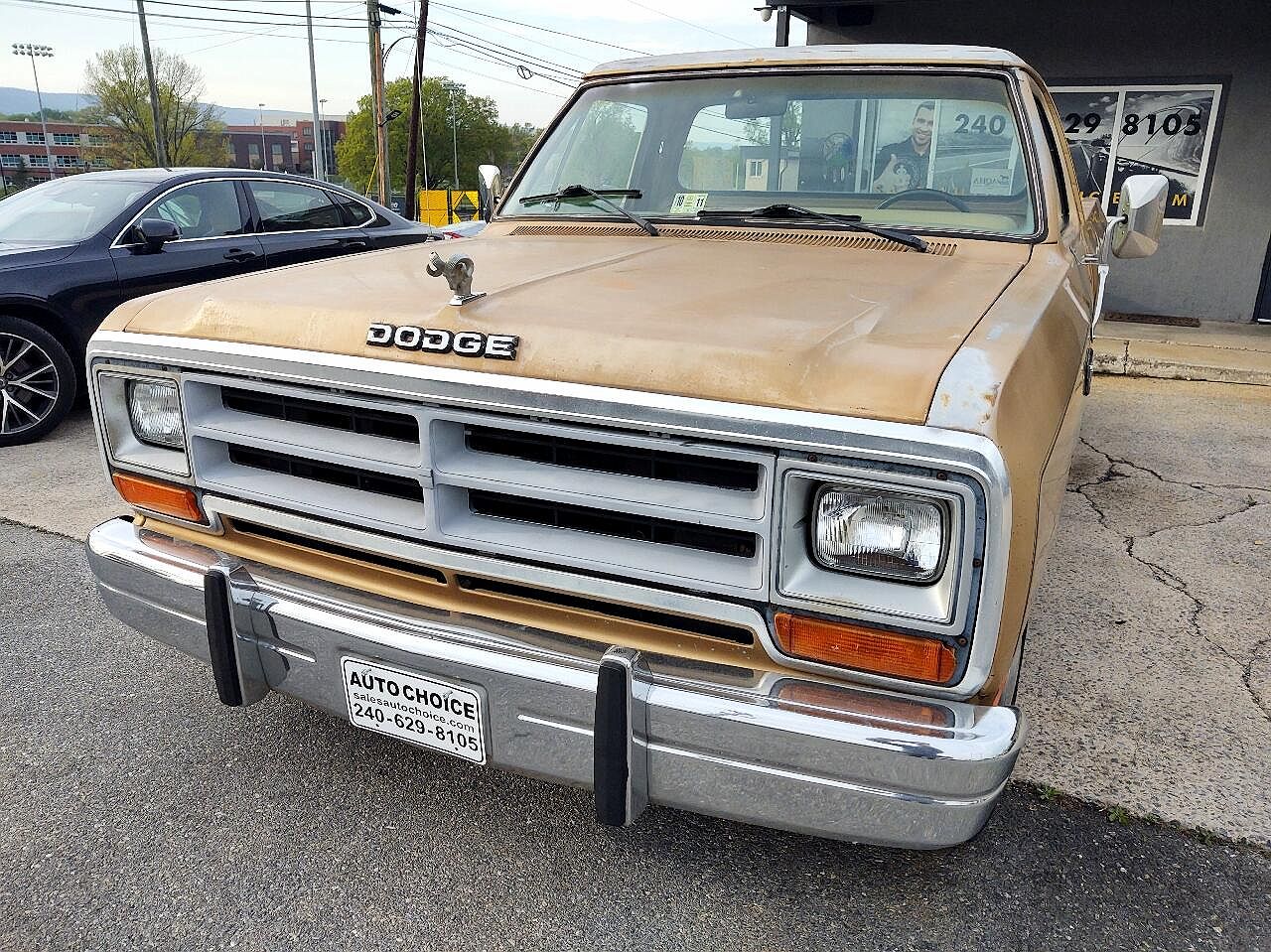 1986 Dodge Ram 250 null image 4