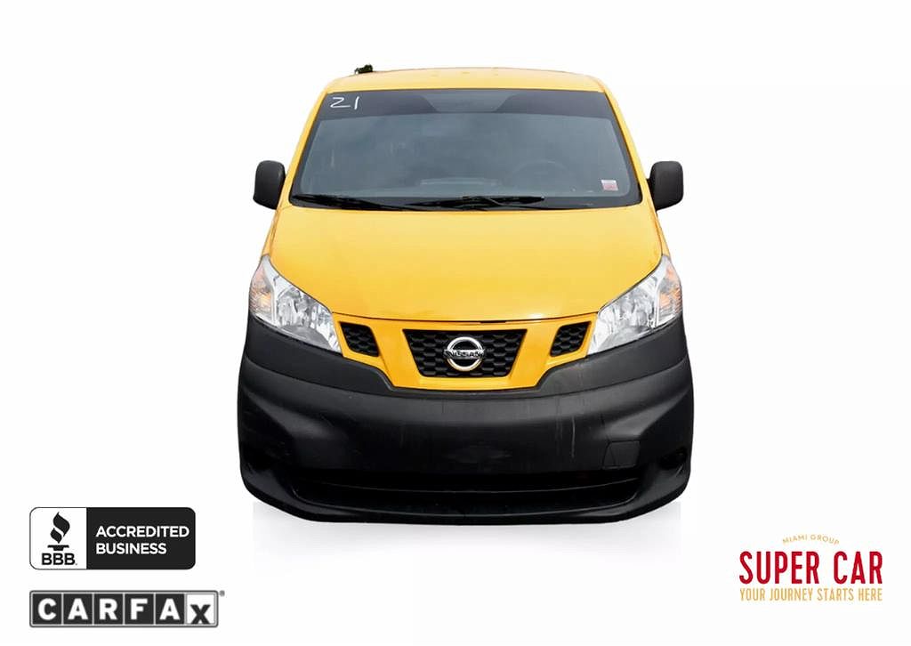 2014 Nissan NV200 Taxi image 1
