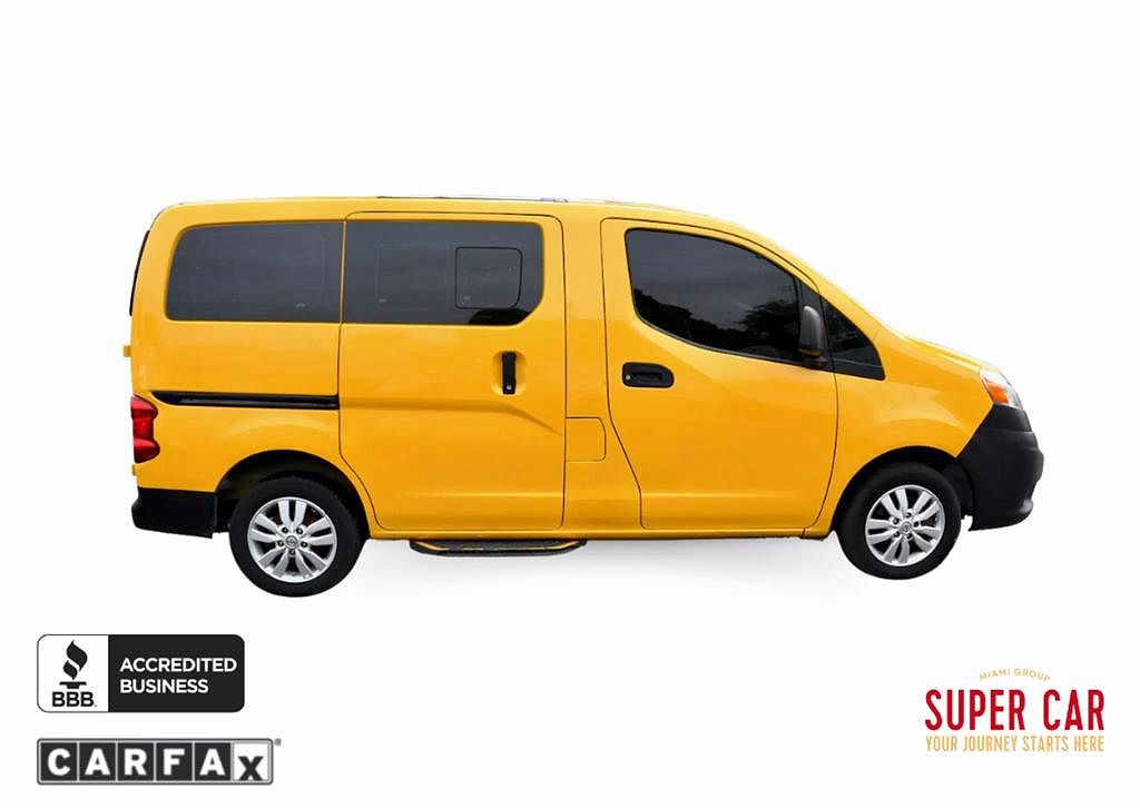 2014 Nissan NV200 Taxi image 3