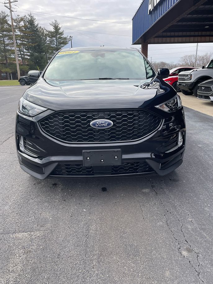 2021 Ford Edge