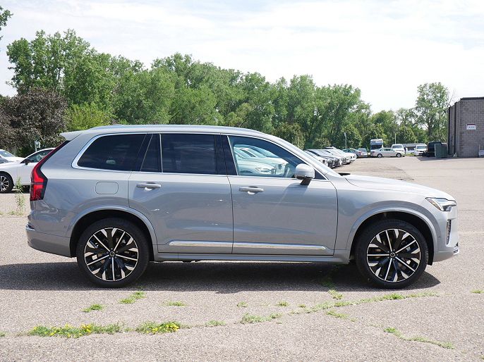 2025 Volvo XC90