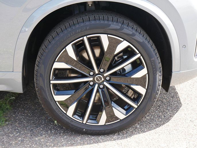 2025 Volvo XC90