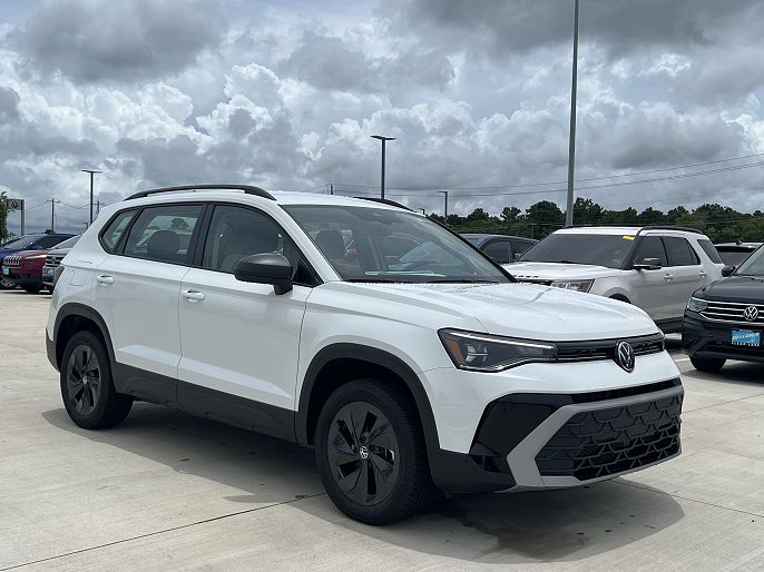 2025 Volkswagen Taos