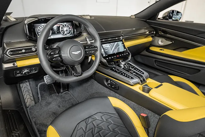 2025 Aston Martin Vanquish