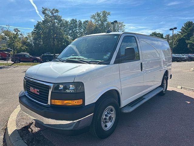 2023 GMC Savana