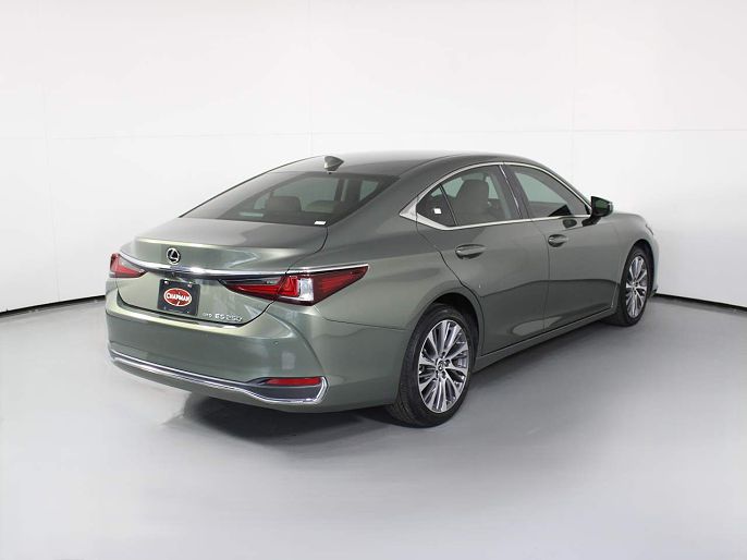 2021 Lexus ES