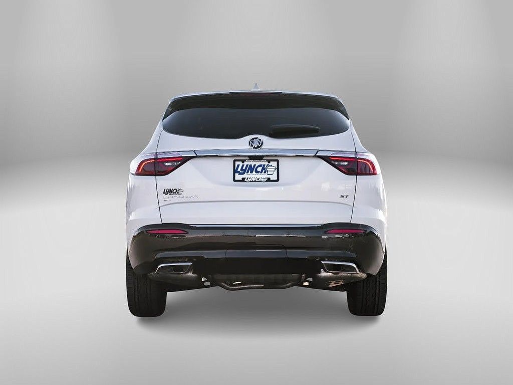 2024 Buick Enclave Premium image 2
