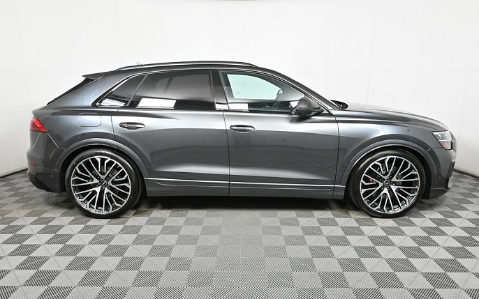 2025 Audi SQ8