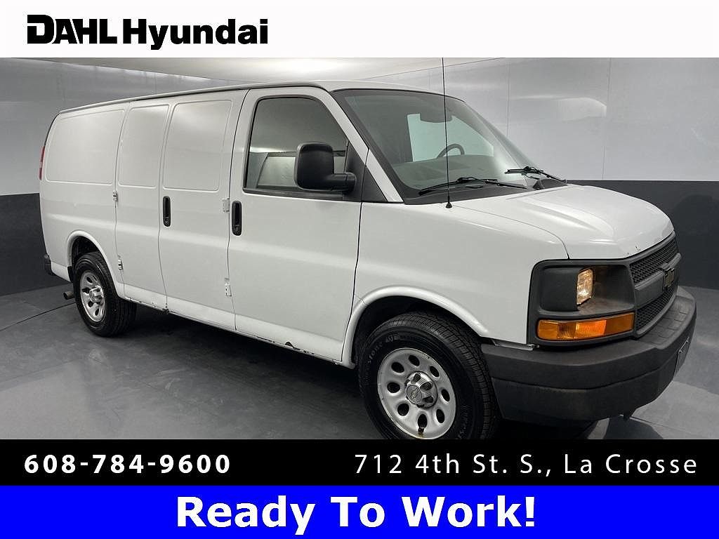 2013 Chevrolet Express 1500 image 0