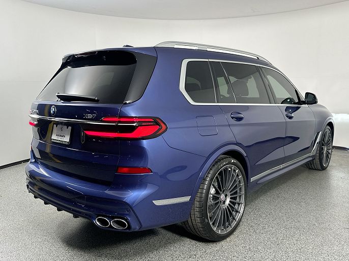 2026 BMW X7