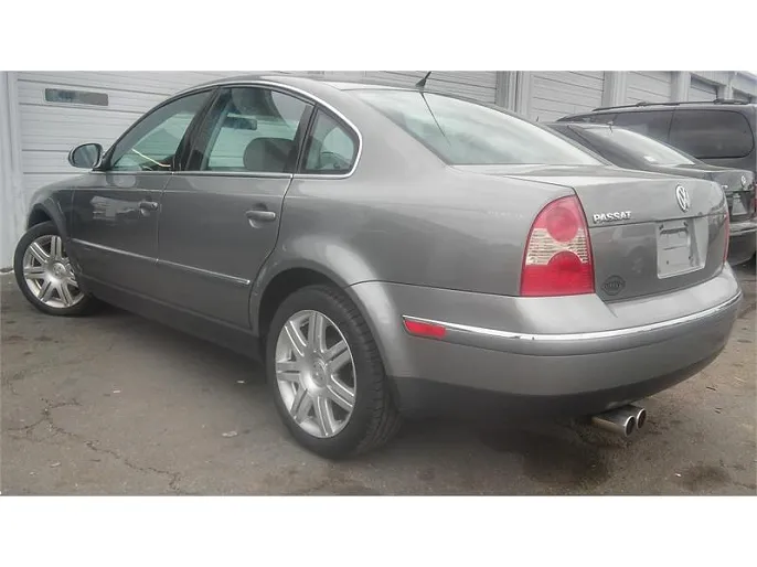 2005 Volkswagen Passat