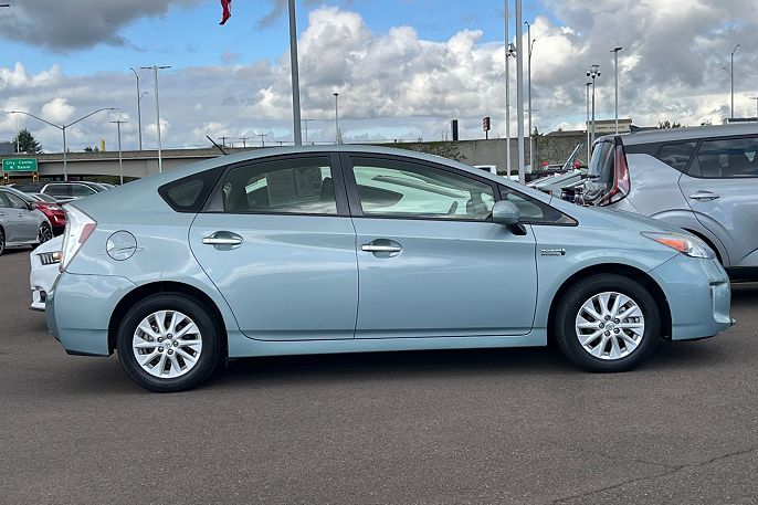 2013 Toyota Prius Plug-in