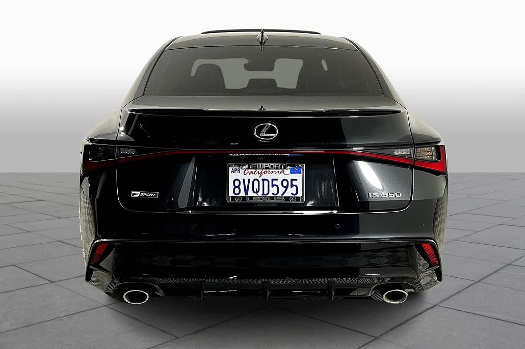 2021 Lexus IS 350 image 3