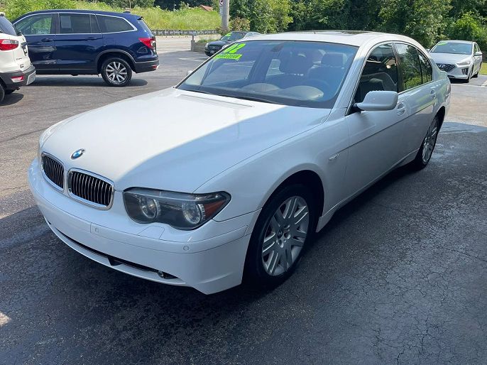 2002 BMW 7 Series