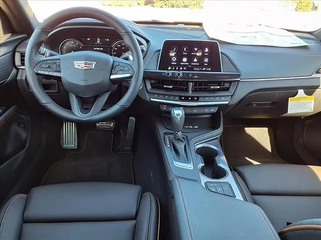2025 Cadillac CT4