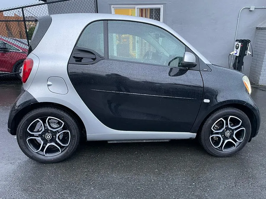 2018 Smart Fortwo Prime image 4