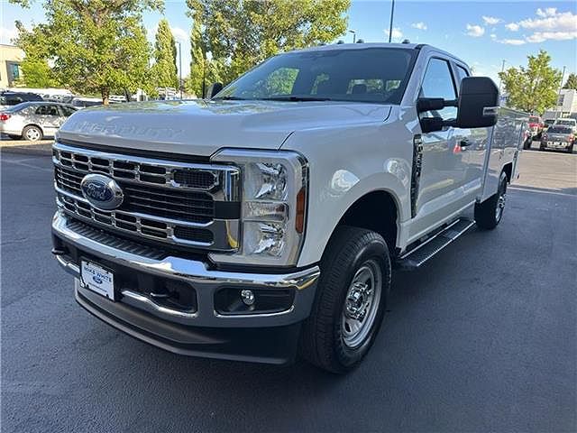 2025 Ford F-350