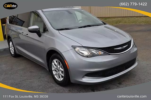 2021 Chrysler Voyager