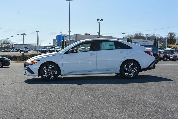 2025 Hyundai Elantra