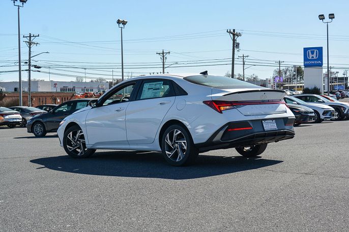 2025 Hyundai Elantra