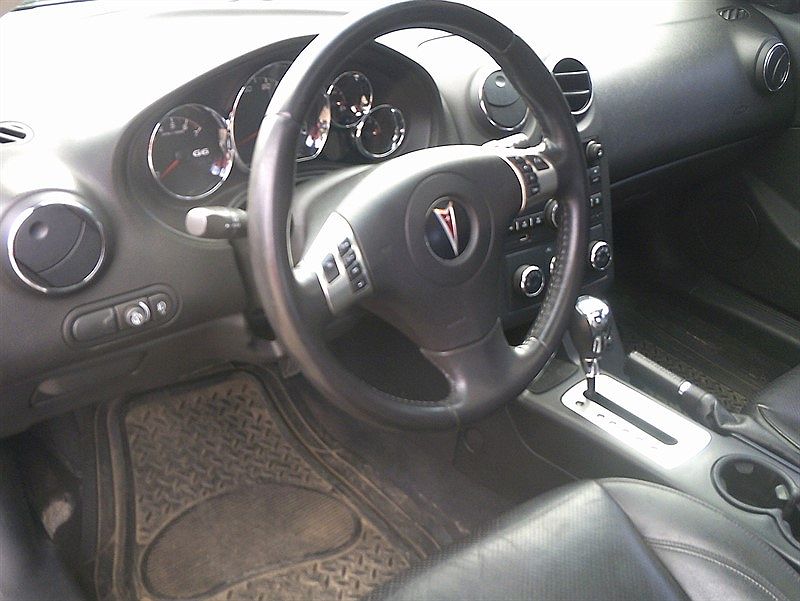 2010 Pontiac G6 GT image 17