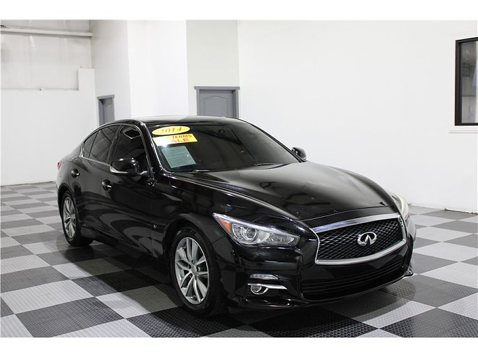 2014 Infiniti Q50