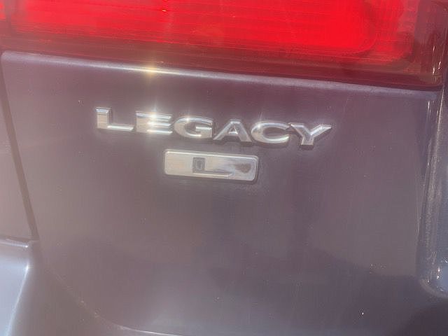 2001 Subaru Legacy L image 6