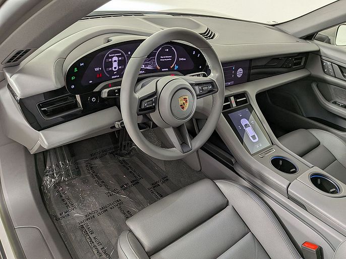 2023 Porsche Taycan