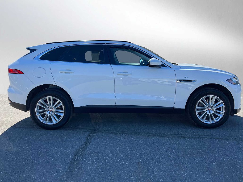 2019 Jaguar F-Pace Prestige image 5