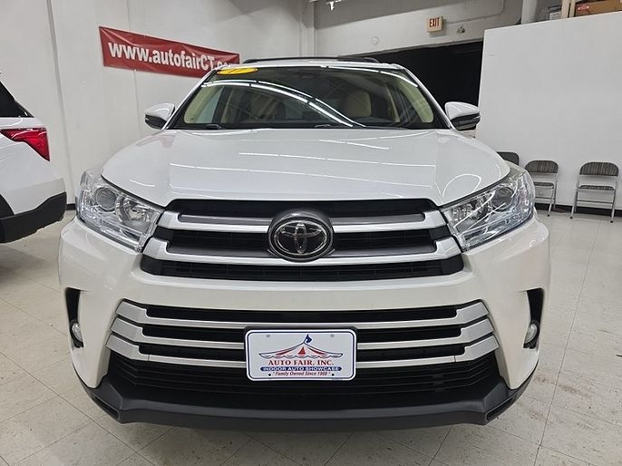 2017 Toyota Highlander