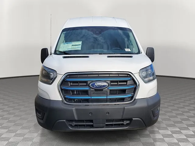 2025 Ford E-Transit