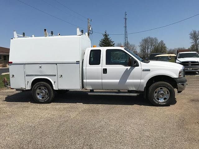 2006 Ford F-350 null image 3