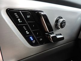 2026 Cadillac Vistiq