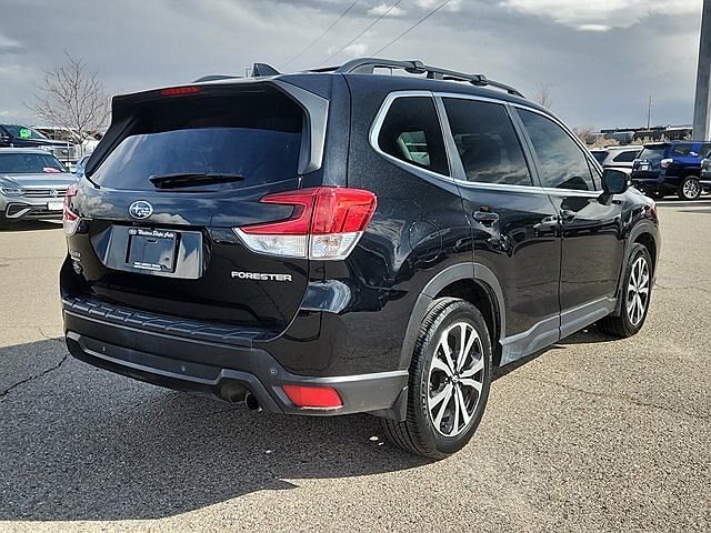 2020 Subaru Forester Limited image 2