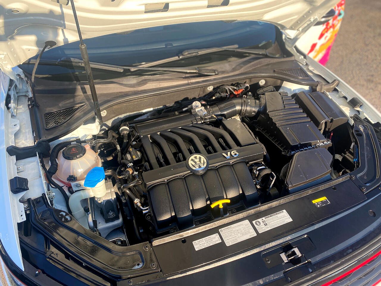 2018 Volkswagen Passat GT image 32