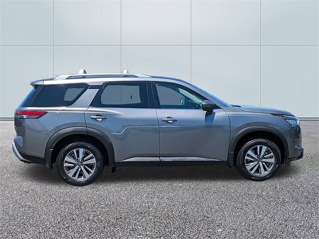 2022 Nissan Pathfinder